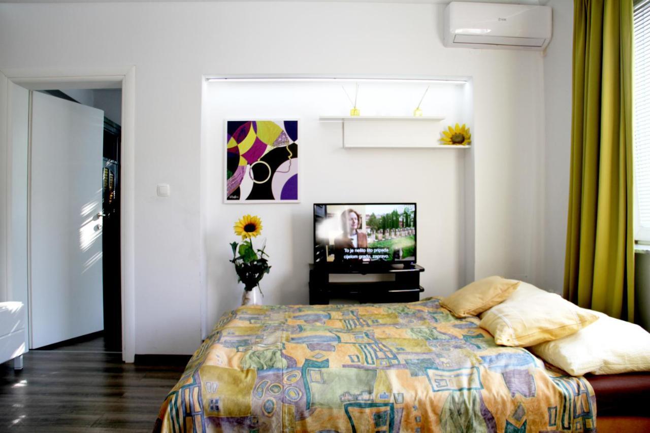 Downtown Green Oasis Apartments Sarajevo Ngoại thất bức ảnh